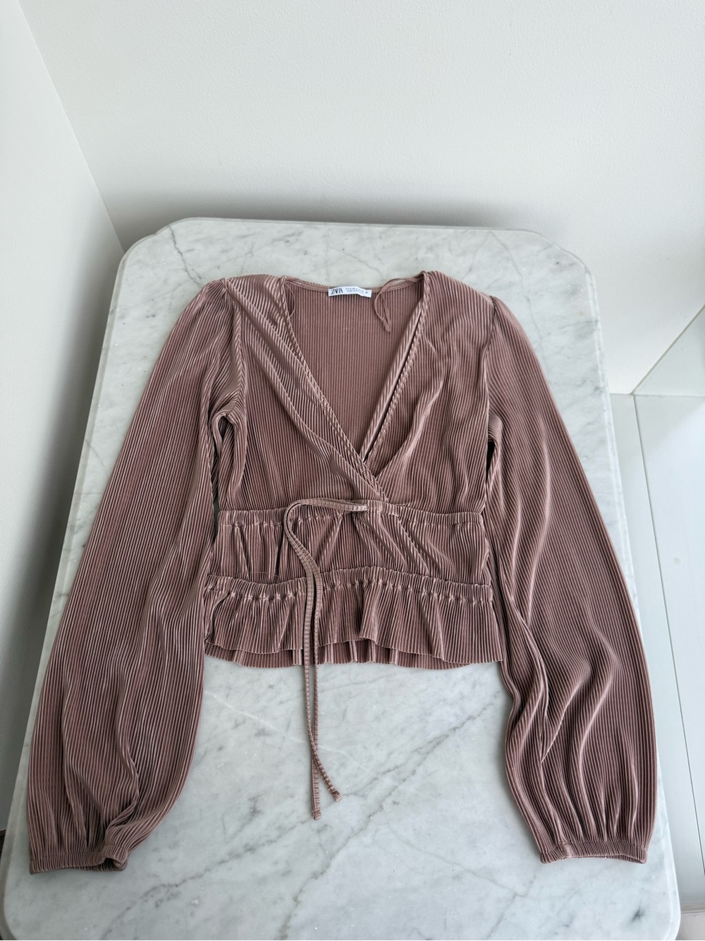 Zara Pleated Wrap-Front Long Sleeve Top in Mauve Size S